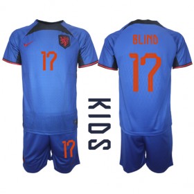 Baby Fußballbekleidung Niederlande Daley Blind #17 Auswärtstrikot WM 2022 Kurzarm (+ kurze hosen)